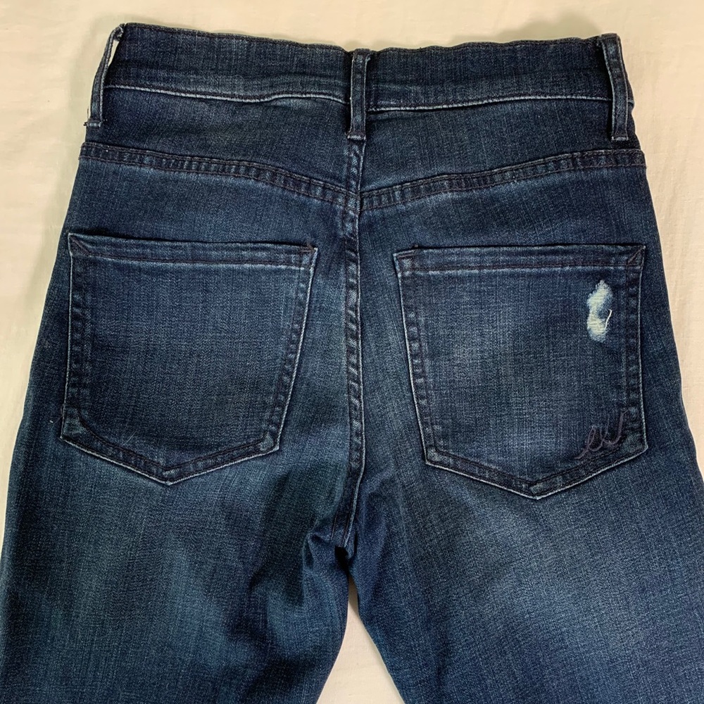 Last Chance - Express Distressed Jean - Size 4 - Picture 5 of 9